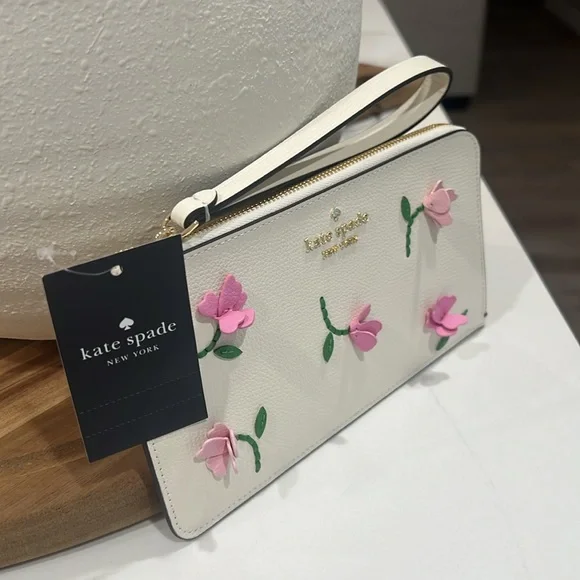 💕Cute.💐KATE SPADE WRISTLET. - Picture 15 of 16
